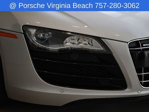 Used 2011 Audi R8 V10 AWD/4WD image 2