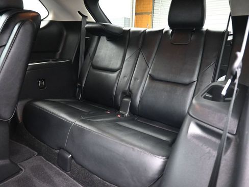 Used 2023 MAZDA CX-9 Touring image 36