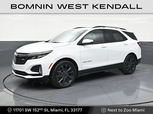 Used 2024 Chevrolet Equinox RS FWD image 1