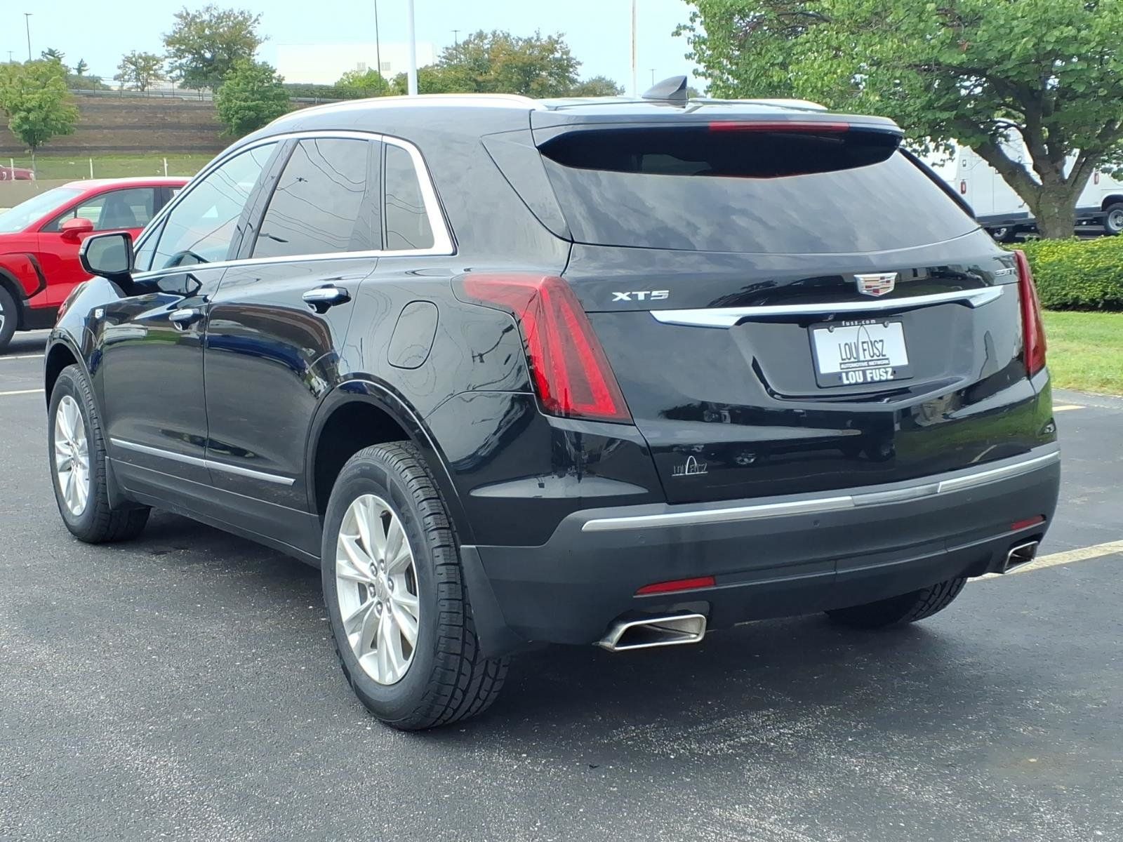 Used 2023 Cadillac XT5 Luxury FWD image 5