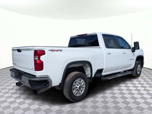 Used 2025 Chevrolet Silverado 2500 LT w/ Safety Package image 3
