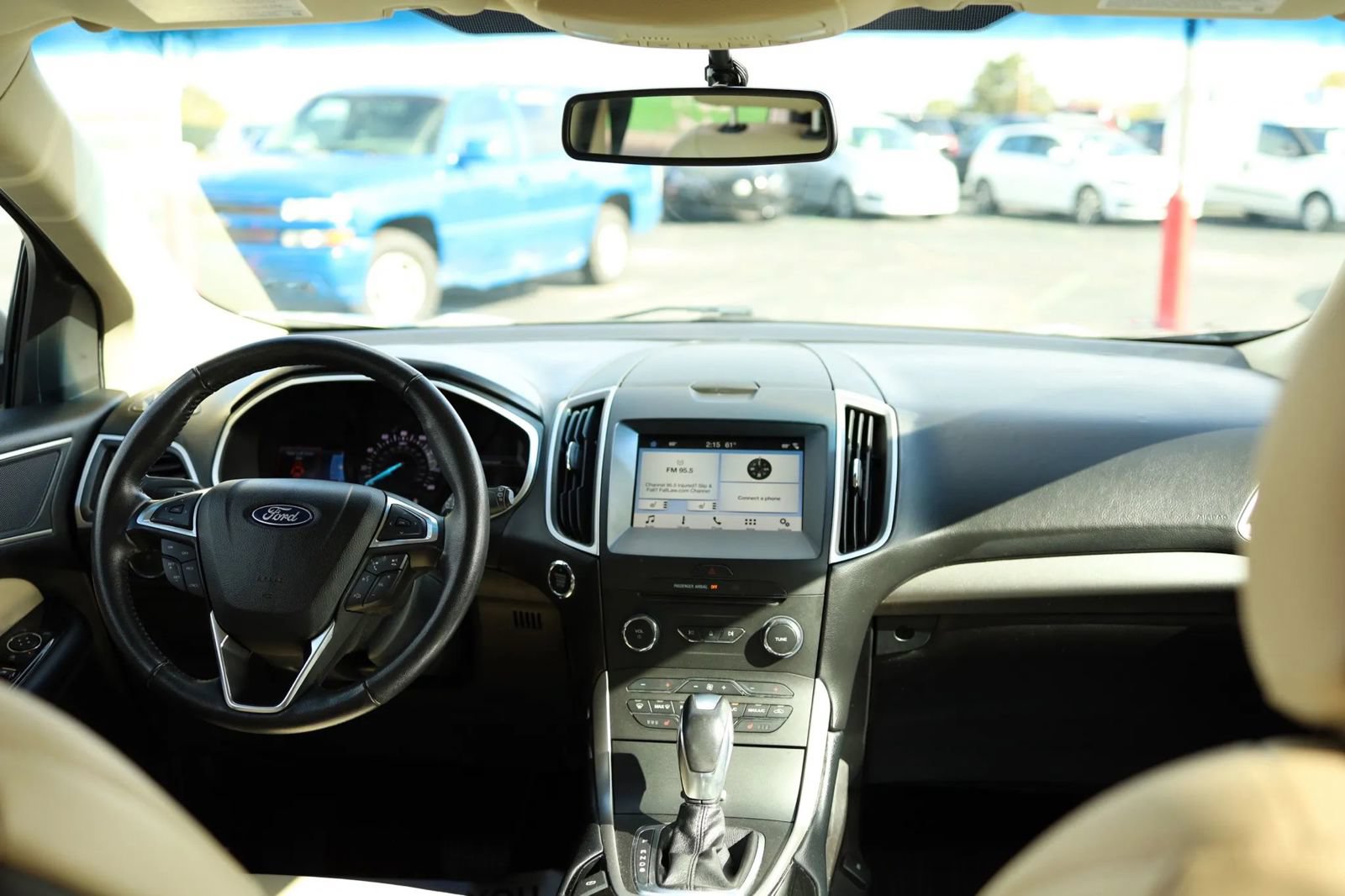 Used 2017 Ford Edge SEL w/ Equipment Group 201A AWD/4WD image 16