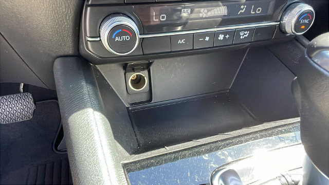 Used 2019 MAZDA CX-5 Touring FWD image 18