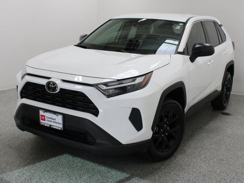 Used 2023 Toyota RAV4 LE FWD image 2
