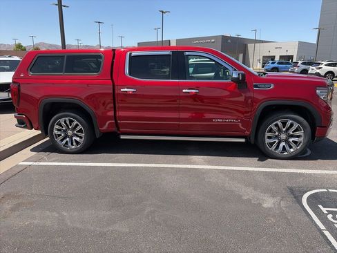 Used 2024 GMC Sierra 1500 Denali w/ Denali Reserve Package AWD/4WD image 4