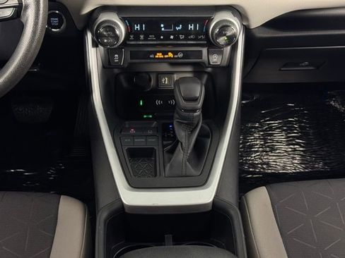 Used 2024 Toyota RAV4 XLE image 24