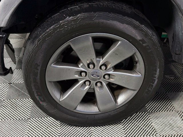 Used 2014 Ford F150 FX4 w/ Equipment Group 402A Luxury AWD/4WD image 12