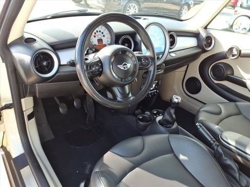Used 2013 MINI Cooper Hardtop image 11