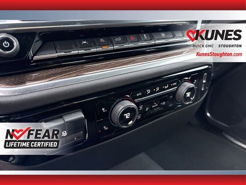 Used 2025 Chevrolet Silverado 1500 LT image 31