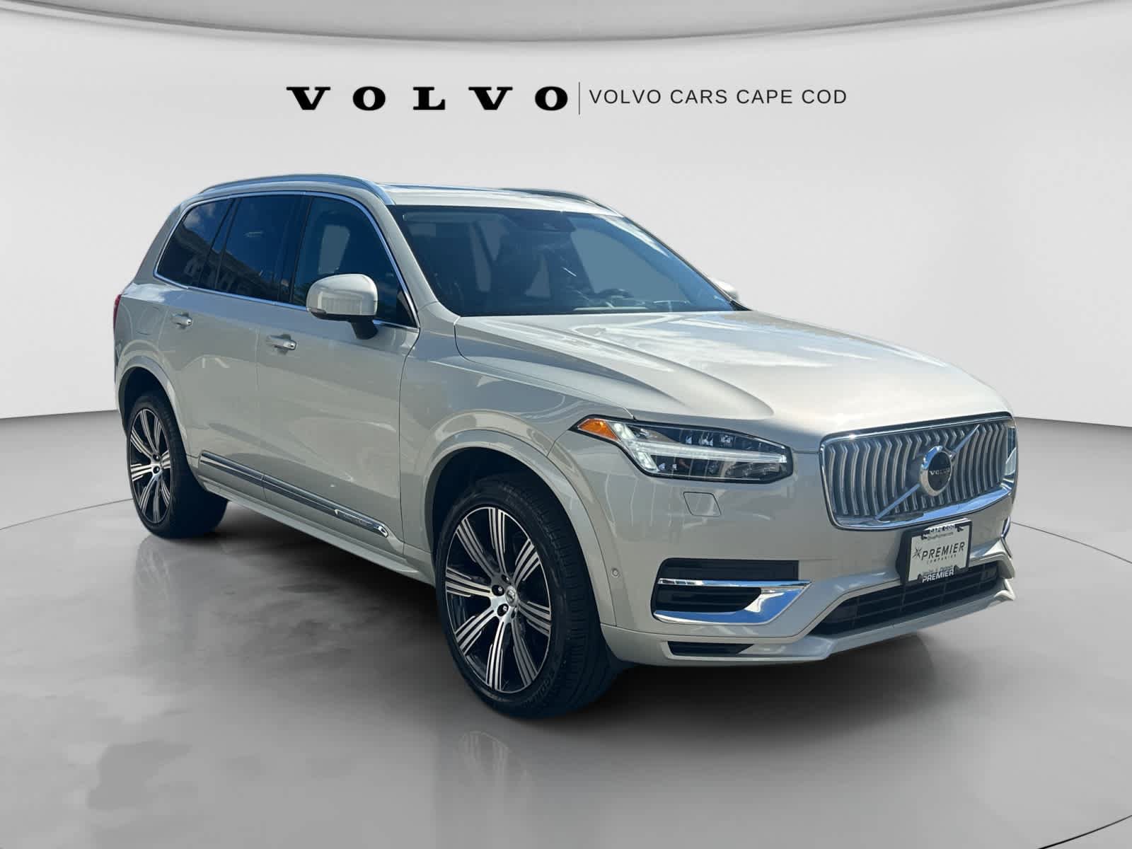 Used 2022 Volvo XC90 T8 Inscription w/ Advanced Package AWD/4WD image 1