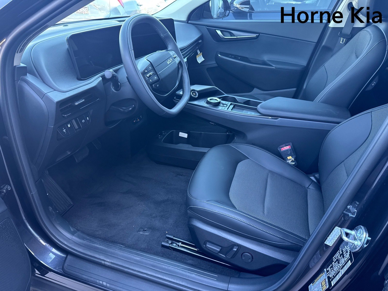 New 2026 Kia EV6 Light RWD image 10