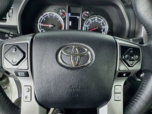 Used 2022 Toyota 4Runner TRD Sport RWD image 16