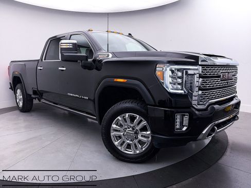 Used 2022 GMC Sierra 3500 Denali w/ Denali Ultimate Package image 14