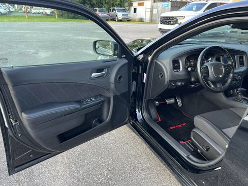 Used 2023 Dodge Charger R/T w/ Blacktop Package RWD image 11