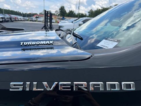 Used 2025 Chevrolet Silverado 1500 RST RWD image 6