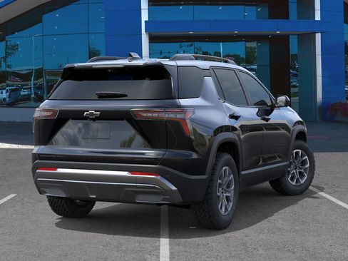 New 2026 Chevrolet Equinox ACTIV AWD/4WD image 28