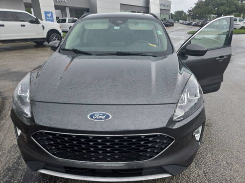 Used 2020 Ford Escape SEL FWD image 4