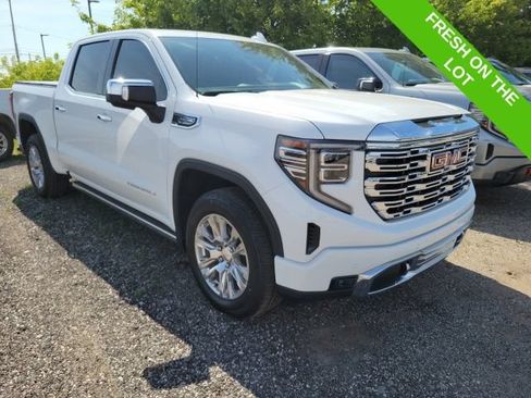 Used 2023 GMC Sierra 1500 Denali w/ Technology Package RWD image 1
