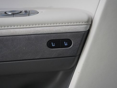 Certified 2024 Hyundai Ioniq 5 Limited image 22