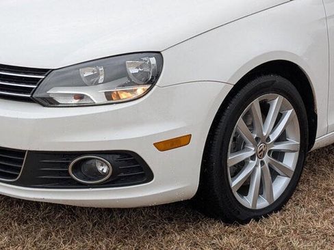 Used 2013 Volkswagen Eos Komfort image 9