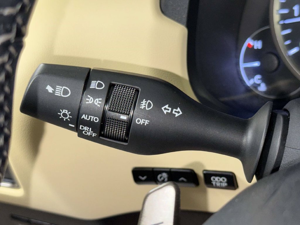Used 2018 Lexus NX 300 AWD w/ Premium Package image 29