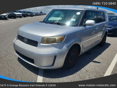 Used 2008 Scion xB FWD image 1