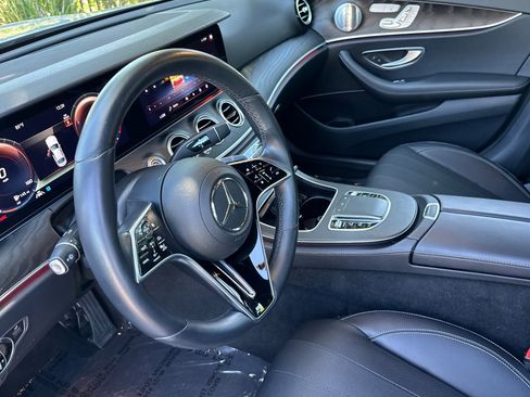 Used 2022 Mercedes-Benz E 350 Sedan w/ Driver Assistance Package image 10