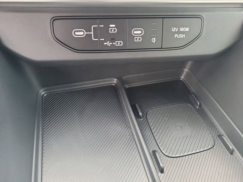 New 2026 Kia Carnival EX image 27