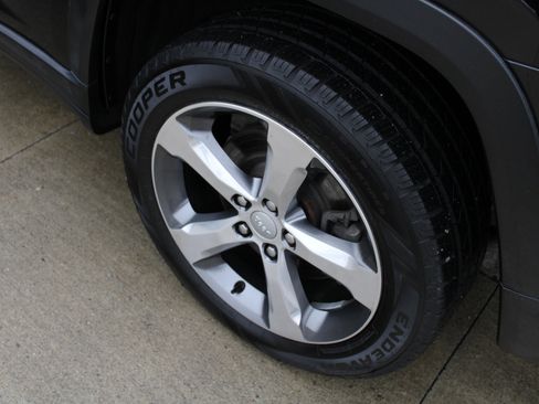 Certified 2021 Jeep Grand Cherokee L Limited image 32