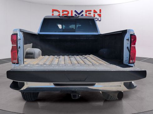 Used 2024 Chevrolet Silverado 2500 LTZ w/ LTZ Premium Package image 33