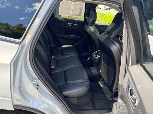 Used 2025 Volvo XC60 B5 Ultra w/ Protection Package Premier AWD/4WD image 15
