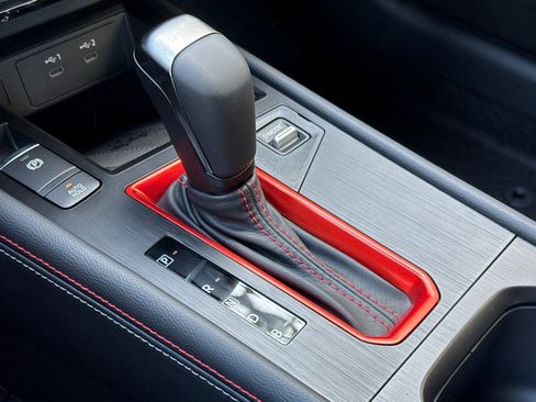 New 2026 Nissan Kicks SR image 18