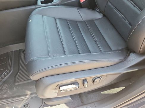 New 2026 Honda CR-V EX-L image 9