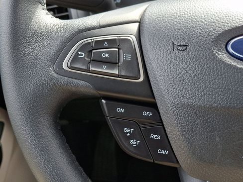 Certified 2018 Ford EcoSport SE w/ SE Convenience Package image 29