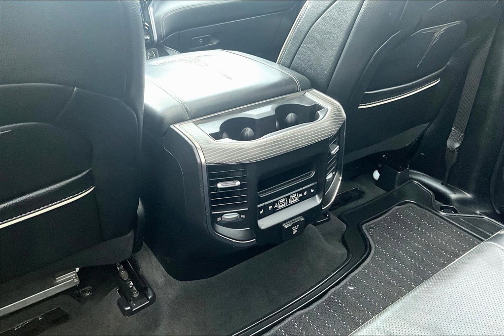 Used 2020 RAM 1500 Limited w/ Black Appearance Package AWD/4WD image 25