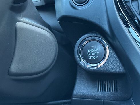 Used 2025 Subaru Forester Touring w/ Popular Package - Touring image 27