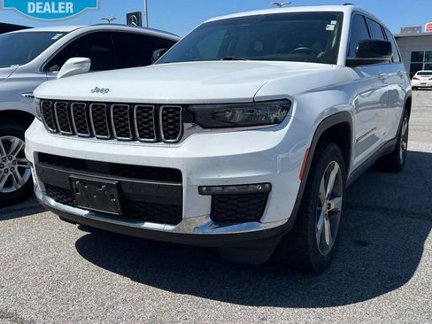 Used 2022 Jeep Grand Cherokee L Limited w/ Trailer Tow Group (B) image 3