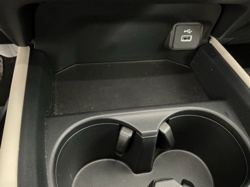 Certified 2024 Honda HR-V LX image 24