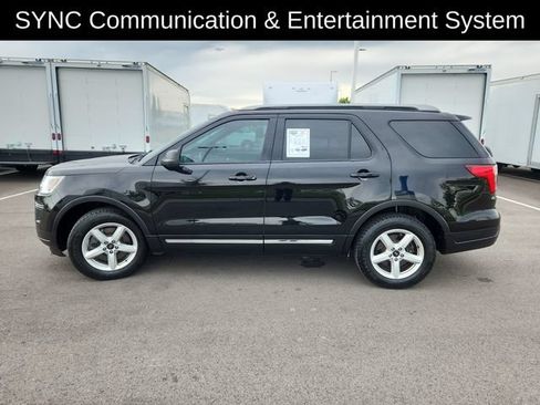 Used 2019 Ford Explorer XLT w/ Class II Trailer Tow Package FWD image 4