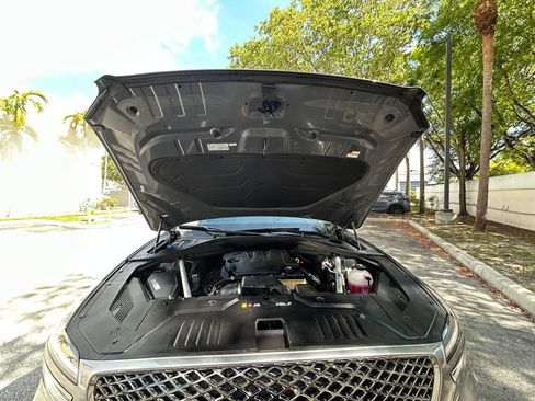 Used 2022 Genesis GV70 2.5T AWD/4WD image 27