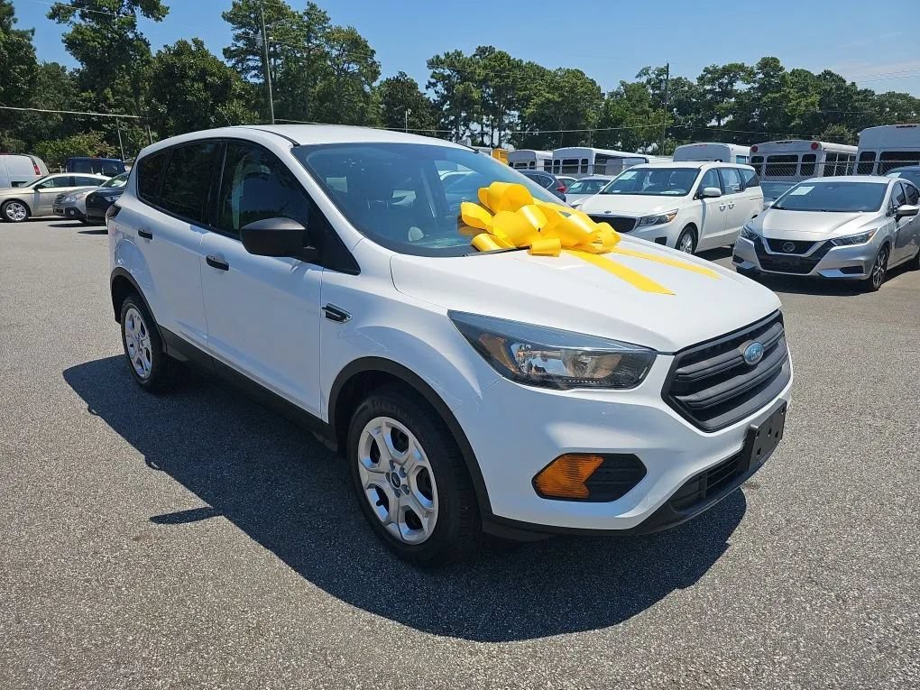 Used 2018 Ford Escape S FWD image 9