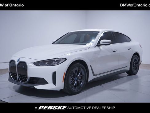Used 2023 BMW i4 eDrive35 RWD image 1