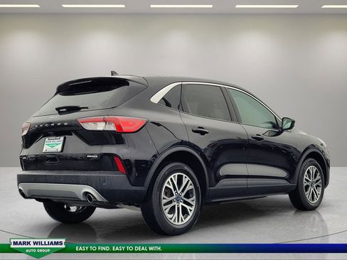 Used 2022 Ford Escape SEL w/ Technology Package AWD/4WD image 4