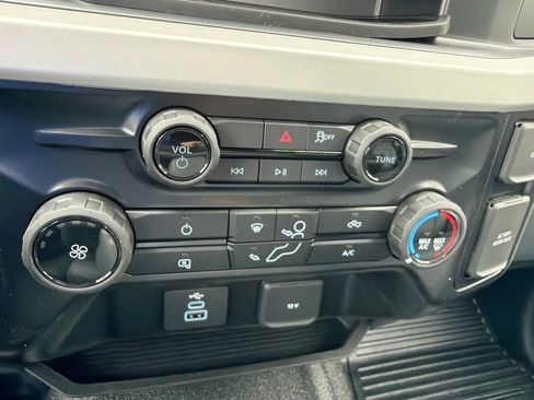 New 2026 Ford F550 4x4 Regular Cab Super Duty image 14