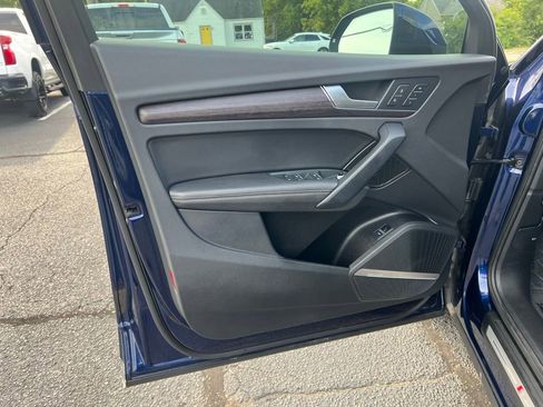 Used 2022 Audi Q5 2.0T Premium Plus w/ Premium Plus Package image 13