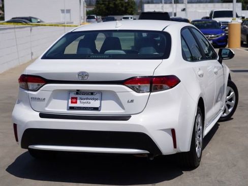 Used 2022 Toyota Corolla LE w/ Carpet Mat Package (TMS) FWD image 7