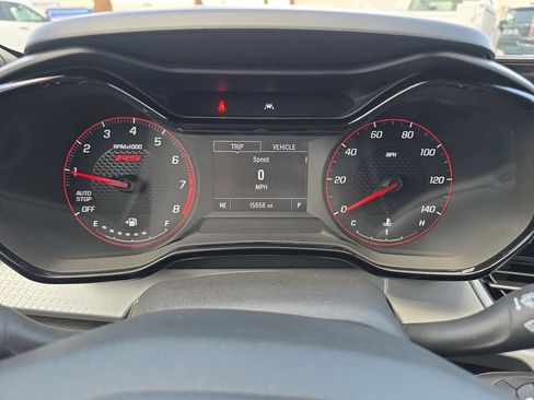 Used 2024 Chevrolet Trax RS FWD image 12