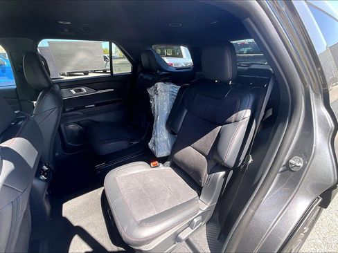 New 2026 Ford Explorer ST AWD/4WD image 10