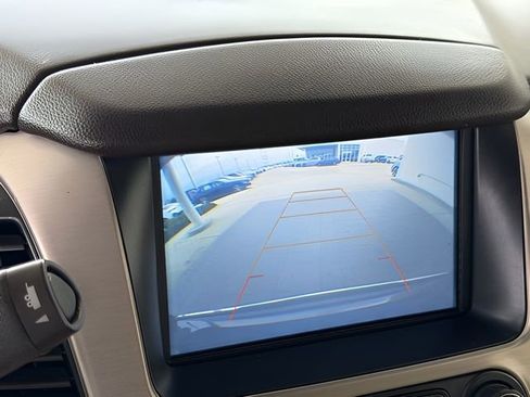 Used 2019 GMC Yukon XL Denali image 26