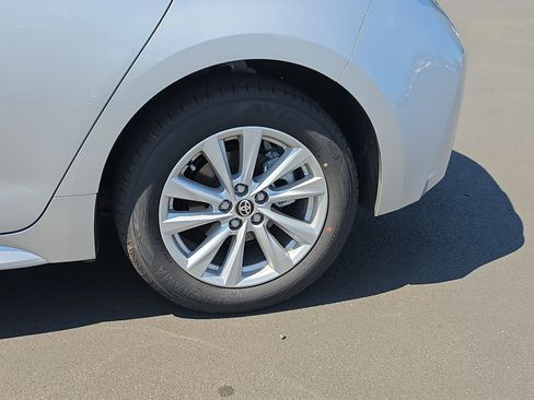 Certified 2026 Toyota Corolla SE FWD image 11